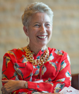 dr dorothy farrar edwards
